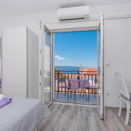 Franko Apartment *