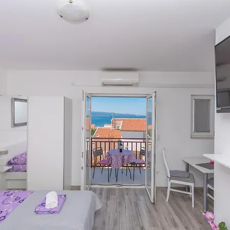 Franko Apartment