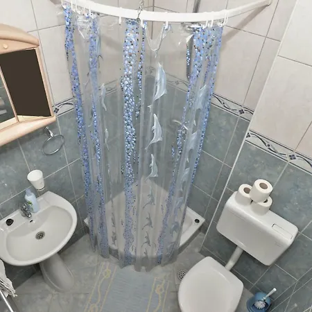 Apartment Franko Baska Voda